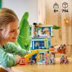 LEGO® Friends Heartlake City Friends Club House (42689) (2)