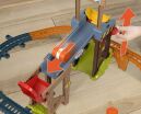 Fisher Price Thomas Πίστα Παράδοσης Φορτίων Με Τον Diesel (JBW20) (3)