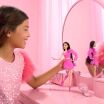 Barbie Deluxe Fashionstas-Μελαχρινή (HYV26) (5)