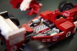 LEGO Icons Ferrari F2004 & Michael Schumacher (11375) (11)