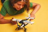 LEGO Technic Bush Plane (42198) (7)