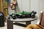 LEGO® Technic Aston Martin Aramco AMR25 F1 Car (42240) (13)