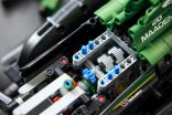 LEGO® Technic Aston Martin Aramco AMR25 F1 Car (42240) (4)