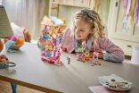 LEGO® Friends Candy & Cupcake Ferris Wheel (42700) (6)