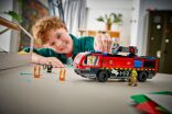 LEGO® City Airport Fire Truck (60499) (9)