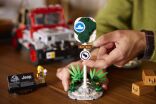 LEGO® Jurassic World Jurassic Jeep Wrangler (77984) (8)