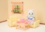 Sylvanian Families Polar Bear Girl's Sitting Room Set (5831) (2)