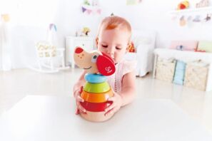 Hape Pepe & Friends Ξύλινο Stacker Pepe Με Ήχους (E0448A)