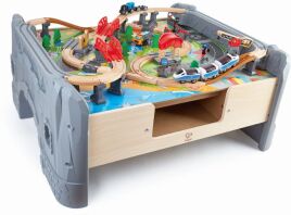 Hape Railway Ξύλινο Σετ Σιδηρόδρομος 70Τμχ & Table (E3766)