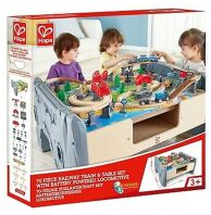 Hape Railway Ξύλινο Σετ Σιδηρόδρομος 70Τμχ & Table (E3766)