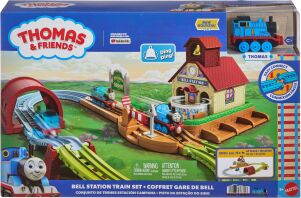 Fisher Price Thomas Το Τρενάκι-Πίστα Σταθμός Μπελ (JLL35)