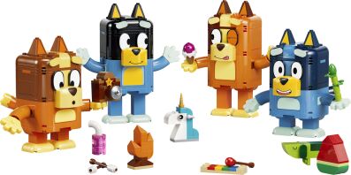 LEGO® Bluey Brick-Built Bluey Family (11217)