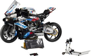 LEGO Technic BMW M 1000 RR (42130)