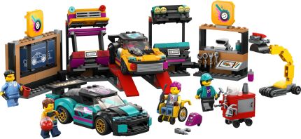 LEGO City Custom Car Garage (60389)