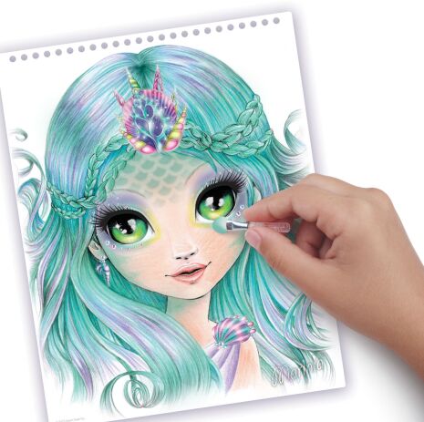 Nebulous Stars Makeup Artist Book Set (11137) (2)