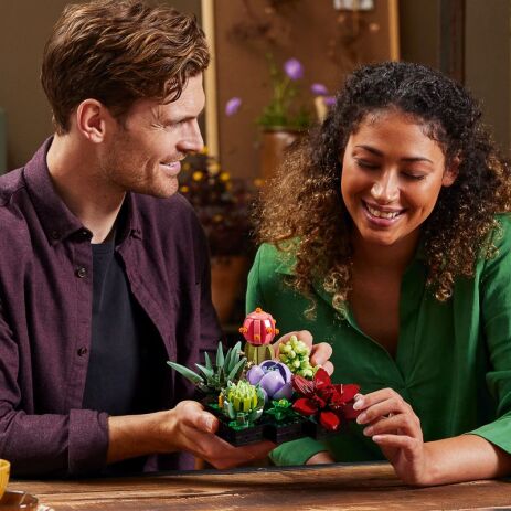 LEGO® Botanicals Succulents (10309) (4)