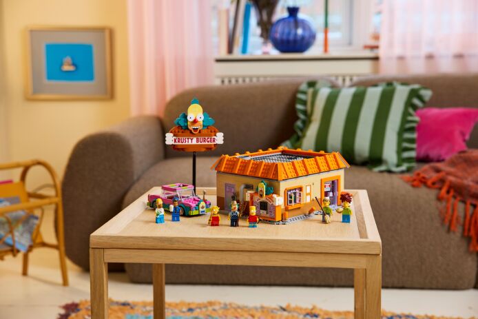 LEGO Icons The Simpons: Krusty Burger (10352) (16)