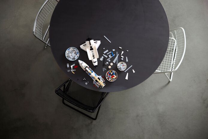 LEGO Icons Shuttle Carrier Aircraft (10360) (6)