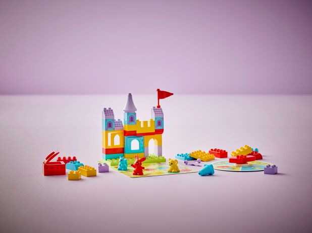 LEGO Duplo Hopsy's Castle Game (10450) (8)