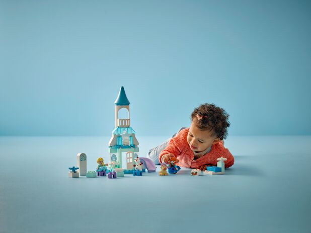 LEGO® Duplo Disney Anna & Elsa's Frozen Castle (10455) (6)