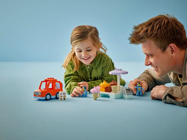 LEGO® Duplo Bluey Ice Cream Trip With Bluey (10458) (6)