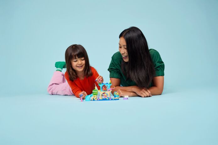 LEGO Gabby's Dollhouse Mermaid Gabby's Aquarium Adventure (11204) (9)