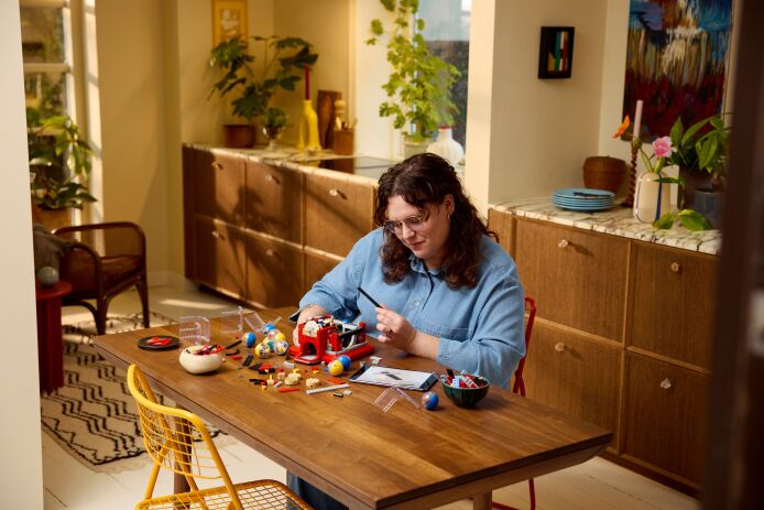 LEGO Ideas Minifigure Vending Machine (21358) (5)