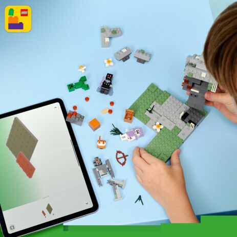 LEGO® Minecraft The Pale Garden (21586) (6)
