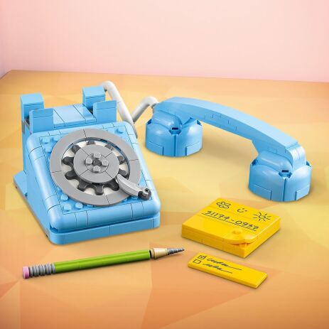 LEGO Creator 3in1 Retro Telephone (31174) (2)