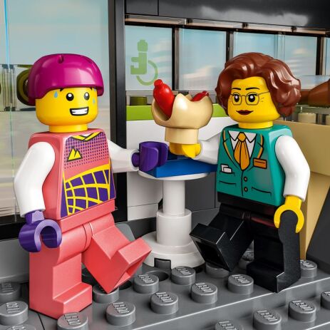 LEGO City Express Passenger Train (60337) (4)