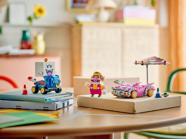 LEGO Super Mario Kart-Wario & King Boo (72038) (11)