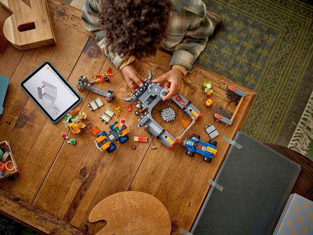 LEGO Super Mario Kart-Bowser's Castle (72039) (7)