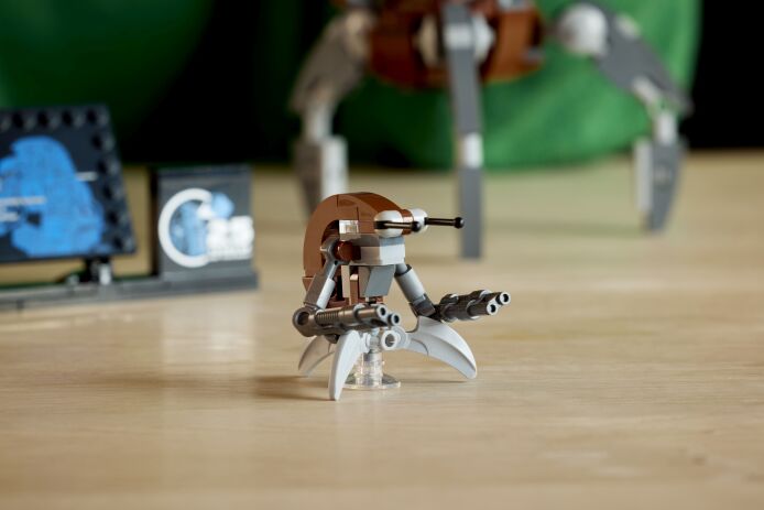 LEGO Star Wars Droideka (75381) (10)