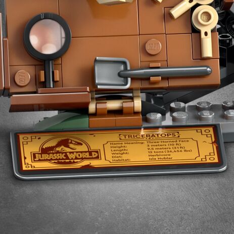 LEGO Jurassic World Dinosaur Fossils: Triceratops Skull (76969) (3)