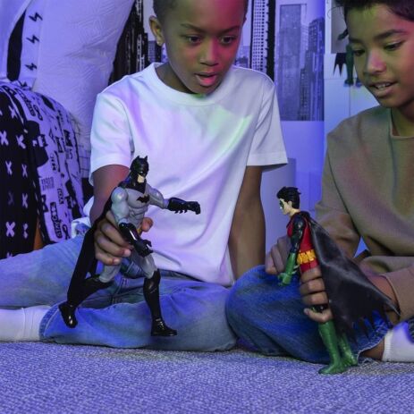 Batman Φιγούρα Γκρι Κλασική Εμφάνιση 30cm (6063094) (4)