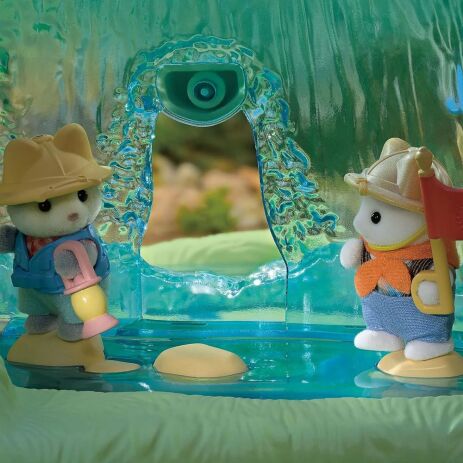 Sylvanian Families Secret Forest Falls (5761) (6)
