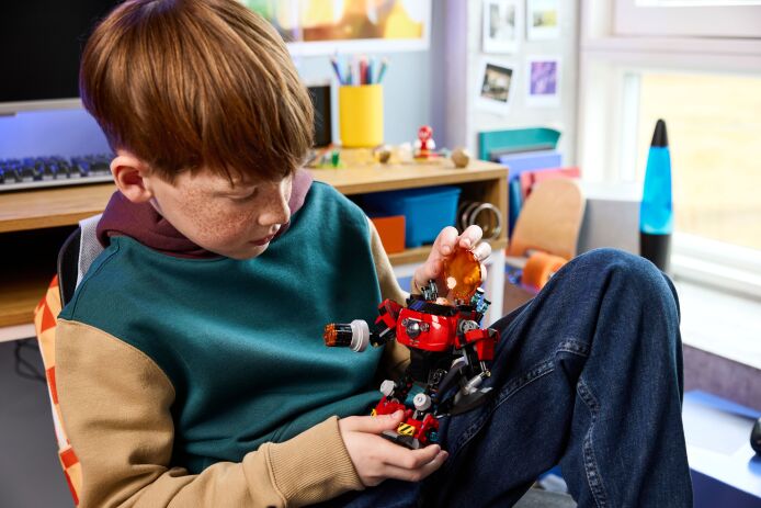 LEGO Sonic The Hedgehog Knuckles vs. Dr. Eggman Egg Crusher Mech (77005) (8)