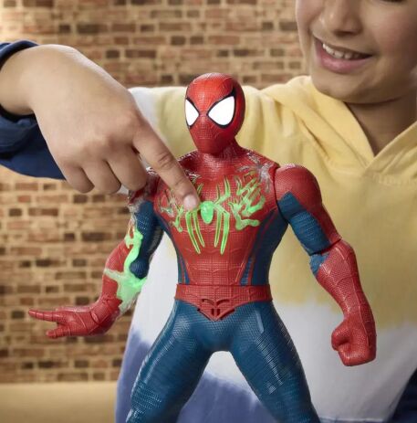 Spiderman Feature Figure (G3408) (6)