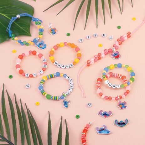 Make It Real Stitch Storybook & DIY Jewelry Kit (4232) (3)