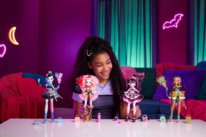 Monster High Scary Sweet Birthday-Frankie (JBG75) (5)