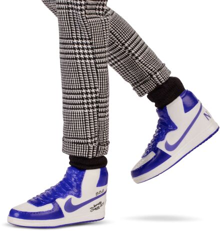 Barbie Signature-Lebron James Kenbassador (HRM33) (4)