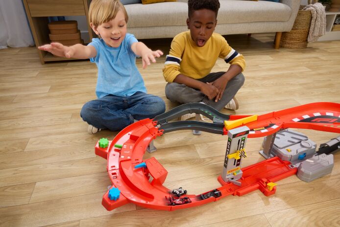 Hot Wheels Πίστα Racing Grand Prix (JMC90) (6)