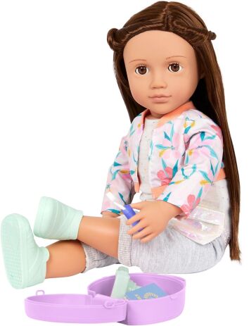 Our Generation Κούκλα Reese With Book Traveler (BD31421Z) (3)