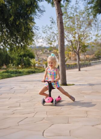 Globber Scooter Go.Up Sporty Lights Funchsia (452-610-4) (9)