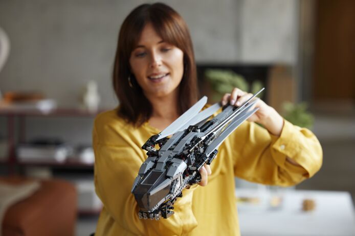 LEGO® Icons Dune Atreides Royal Ornithopter (10327) (8)