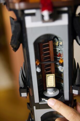 LEGO Icons Lord Of The Rings: Barad-Dur (10333) (13)