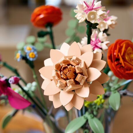 LEGO Botanicals Pretty Pink Flower Bouquet (10342) (2)