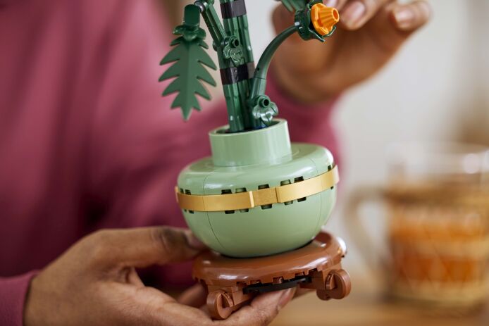 LEGO® Botanicals Chrysanthemum (10368) (5)