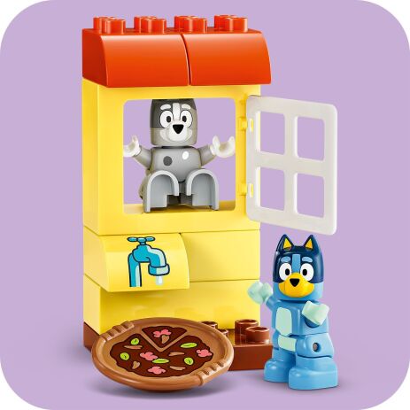 LEGO® Duplo Bluey Pizza Girls With Muffin And Bluey (10469) (2)