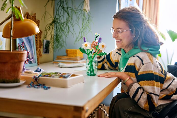 LEGO Botanicals Daisies (11508) (6)